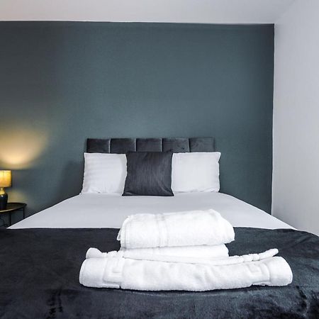Cosy 3 Bed 3 Bath House - Central Liverpool -Self Check-In & Free Parking! Βίλα Εξωτερικό φωτογραφία