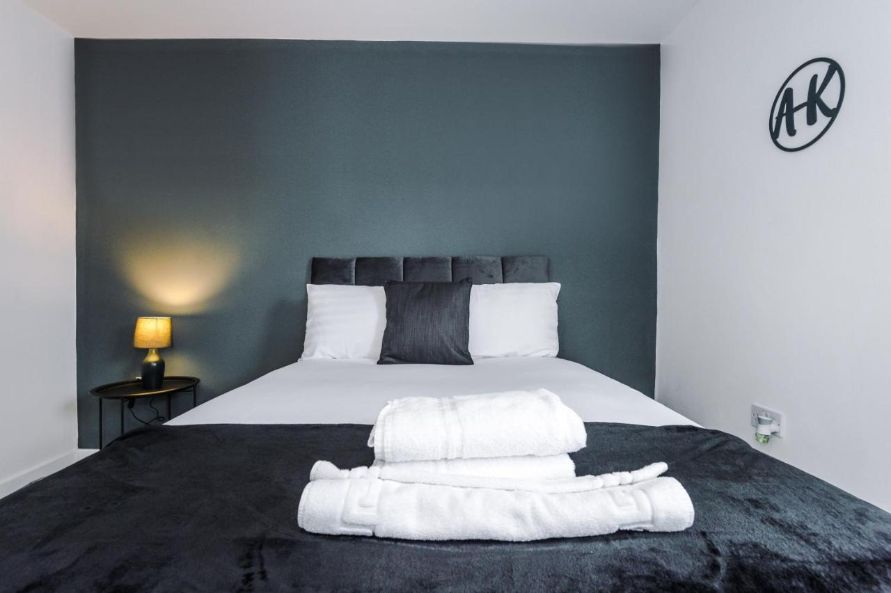 Cosy 3 Bed 3 Bath House - Central Liverpool -Self Check-In & Free Parking! Βίλα Εξωτερικό φωτογραφία